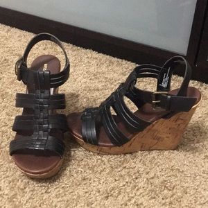 Women wedges